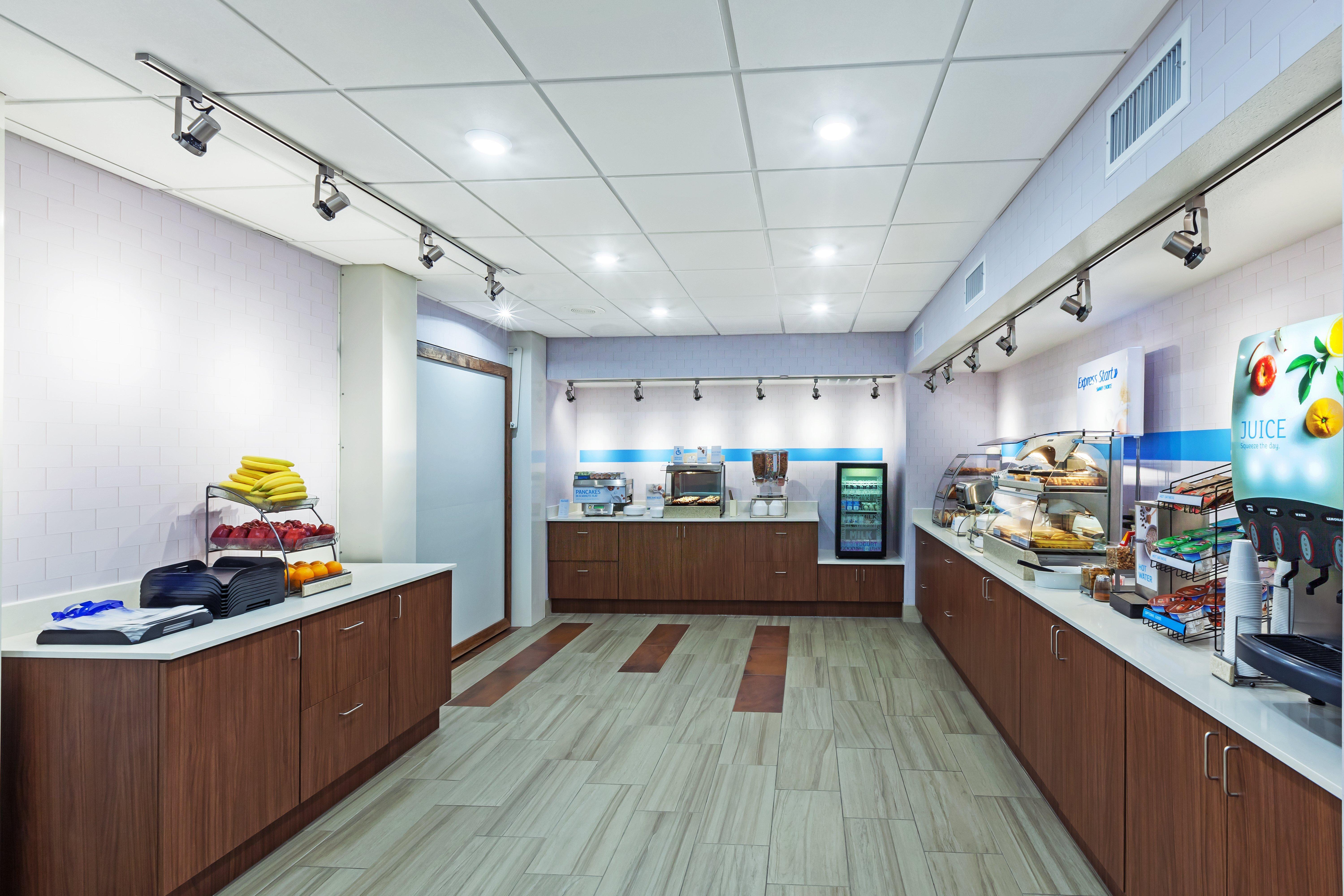 Holiday Inn Express Hotel & Suites Dallas Lewisville By Ihg Εξωτερικό φωτογραφία