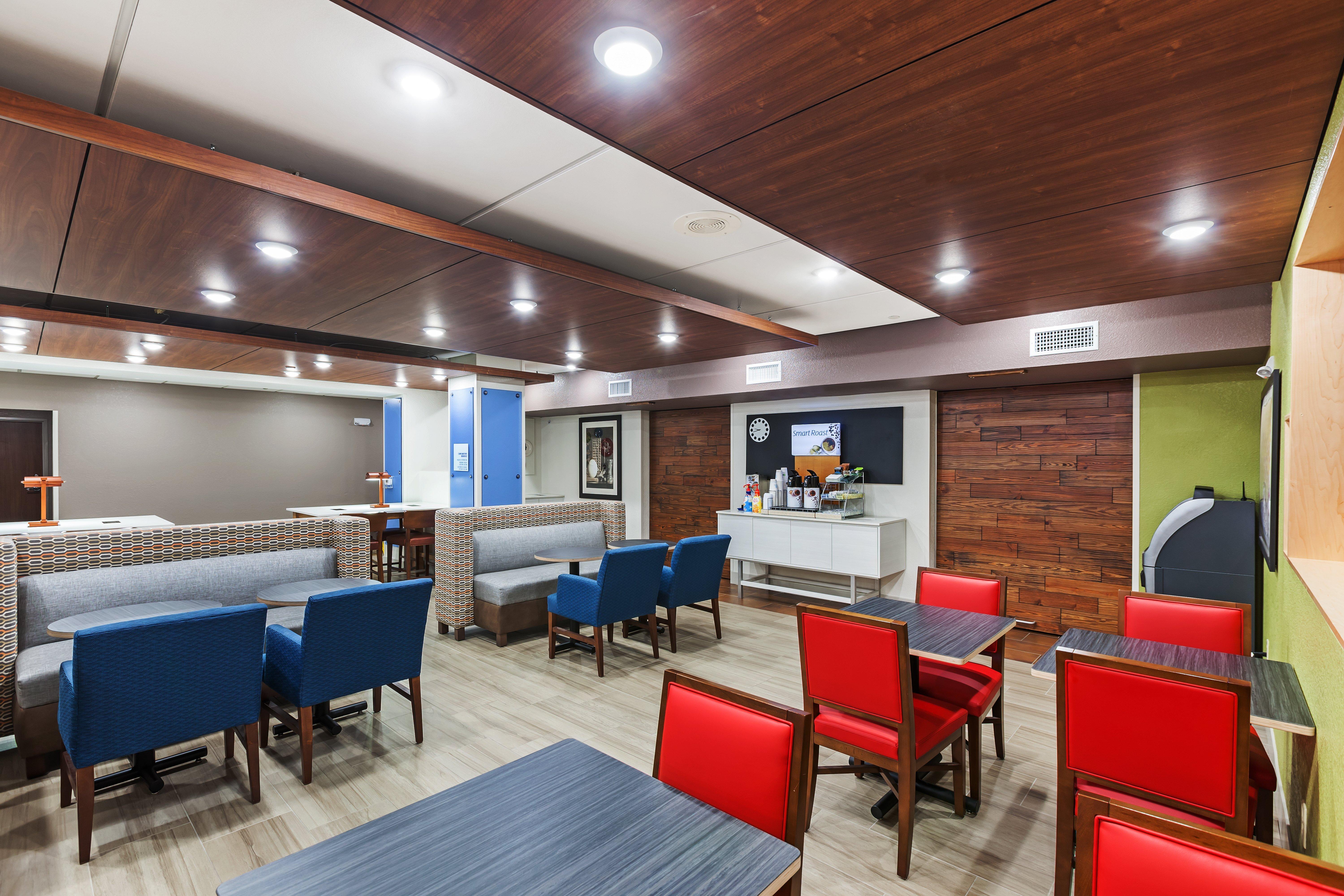Holiday Inn Express Hotel & Suites Dallas Lewisville By Ihg Εξωτερικό φωτογραφία