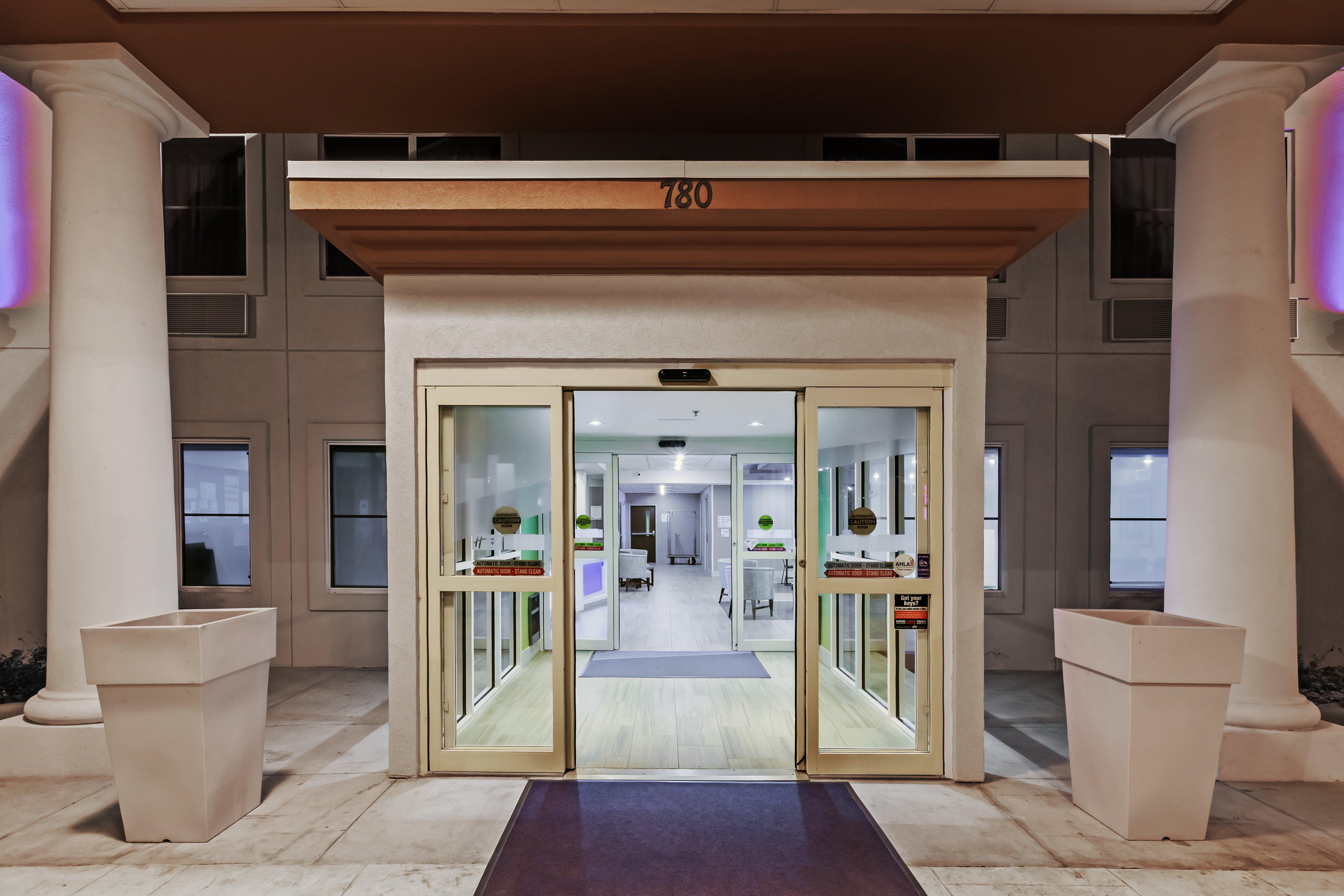 Holiday Inn Express Hotel & Suites Dallas Lewisville By Ihg Εξωτερικό φωτογραφία